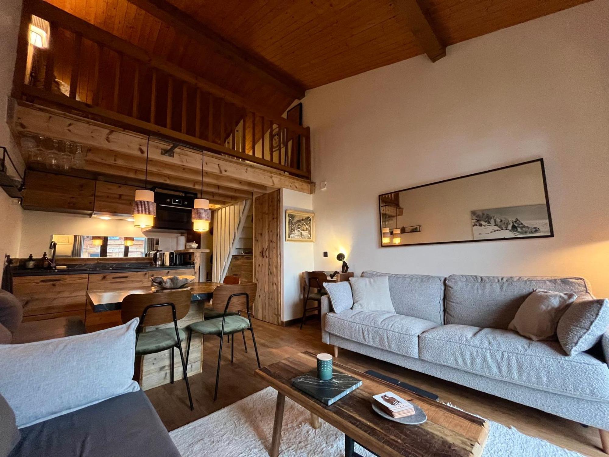 Appartement Ensoleille Aux Tines, Vue Massif シャモニー エクステリア 写真